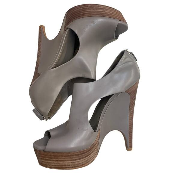 GUCCI Clemence Wooden Platform Wedges Peep Toe SZ EU 38.5 - Picture 2 of 12